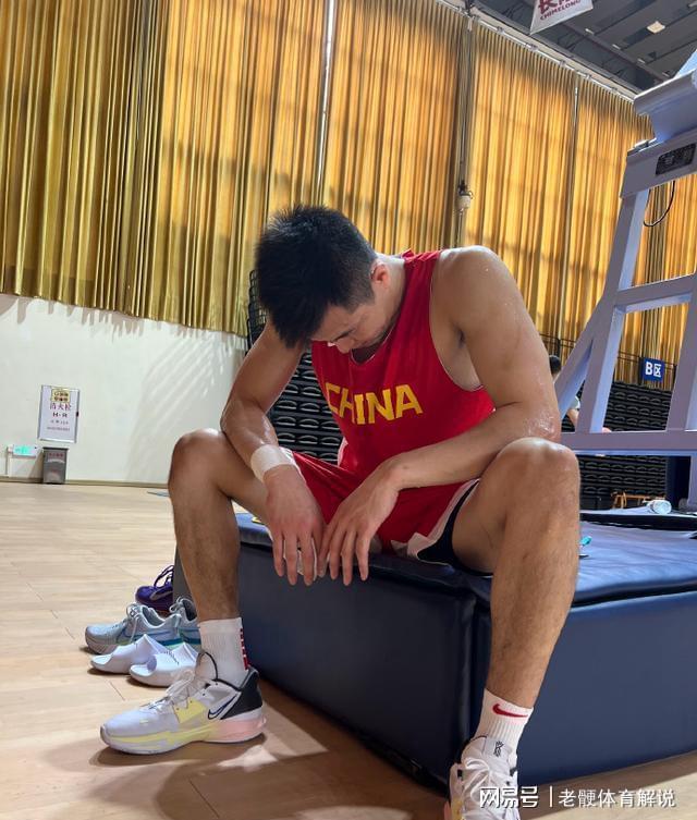 关于赛后社区盾传出新动向，纽约尼克斯单刀错失，管理层表态——球迷炸锅，心理建设被强调的信息-Lejing Sports